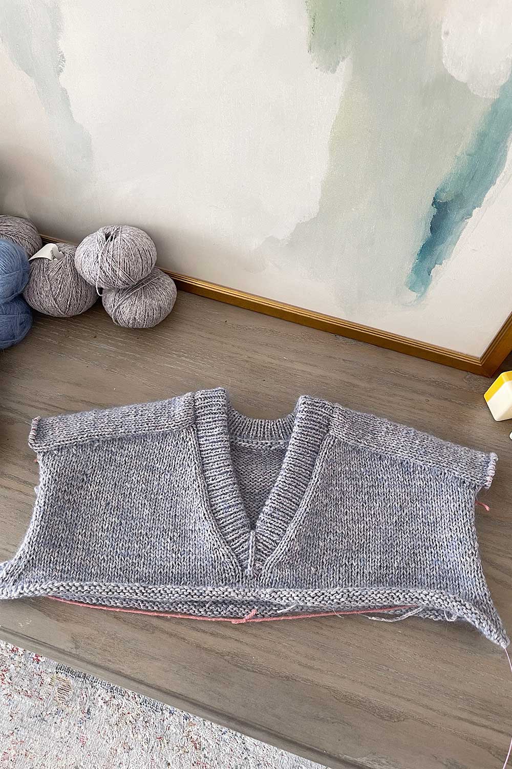 folded-down-v-neck-collar-lakes-sweater