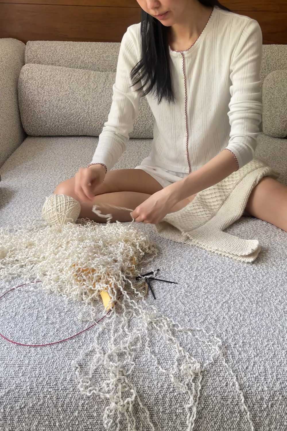 frogging-cable-sweater-and-reknitting