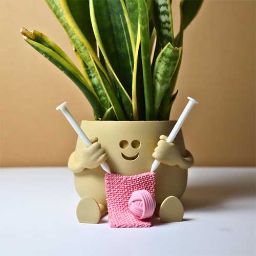 gift-idea-for-homebody-knitter-pot-planter