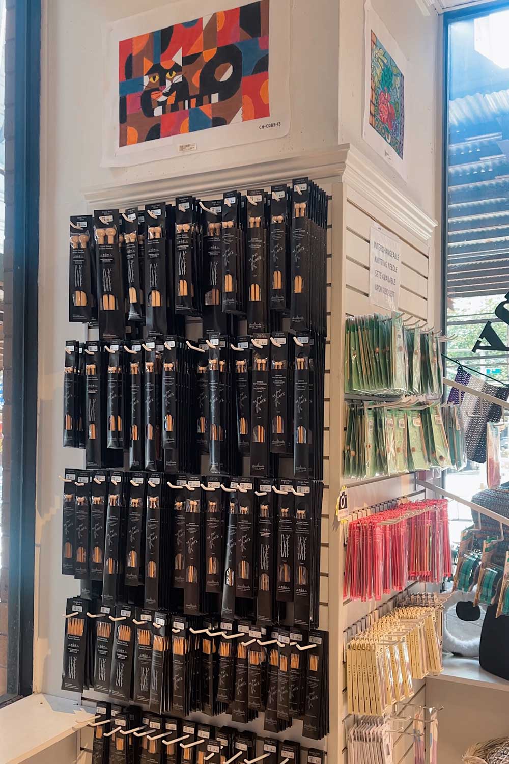 knitting-needles-at-annie-needlepoint-and-knitting-store-nyc