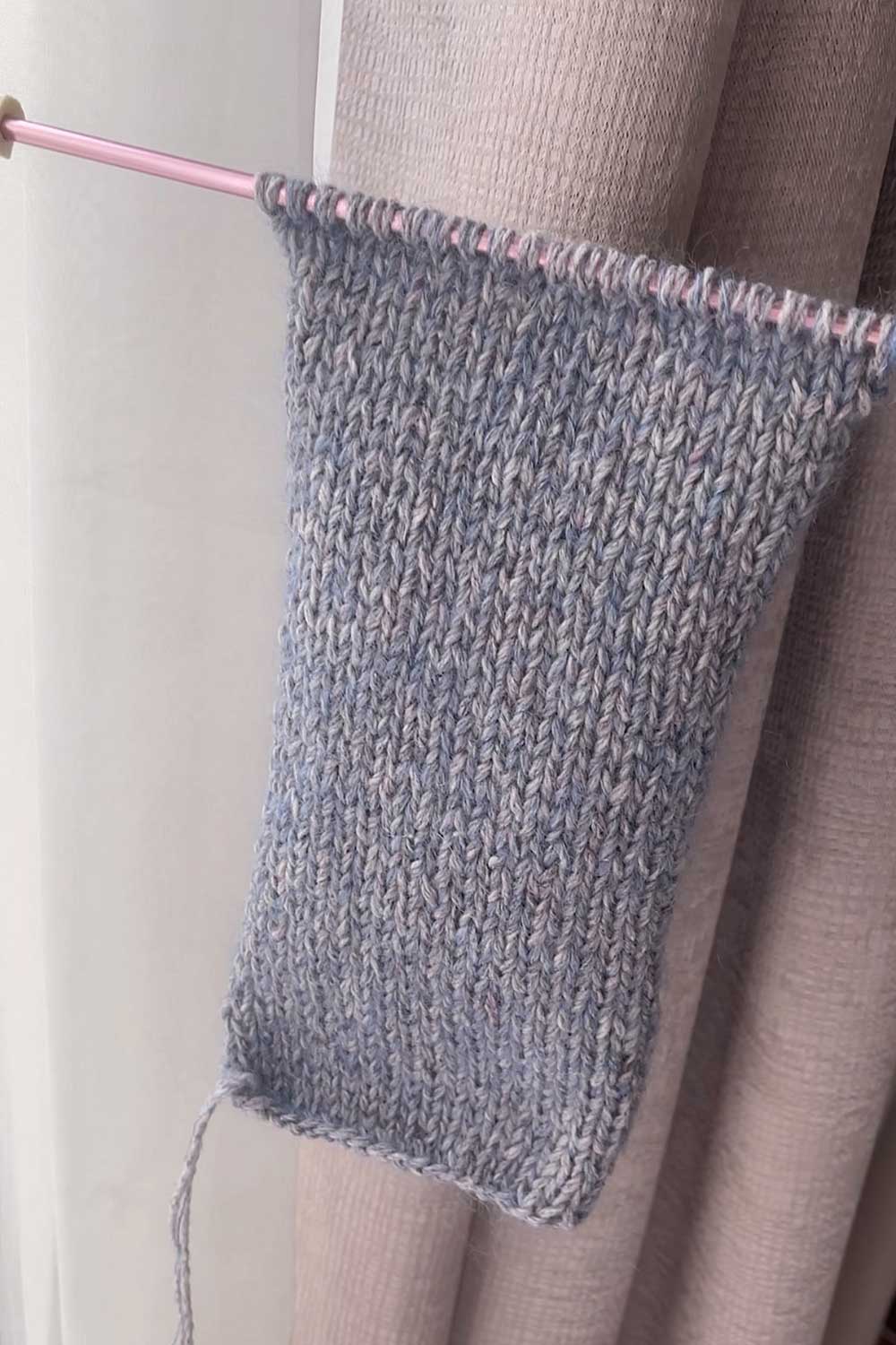 lakes-pullover-saddle-two-strands-merino-wool-held-with-mohair-and-silk