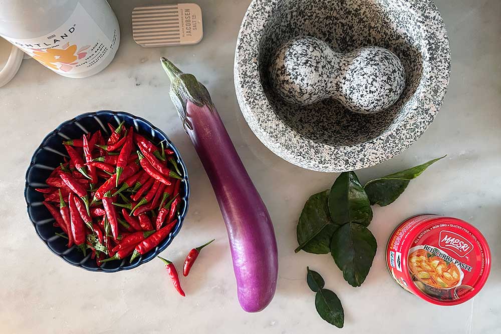 secret-to-restaurant-style-thai-red-curry