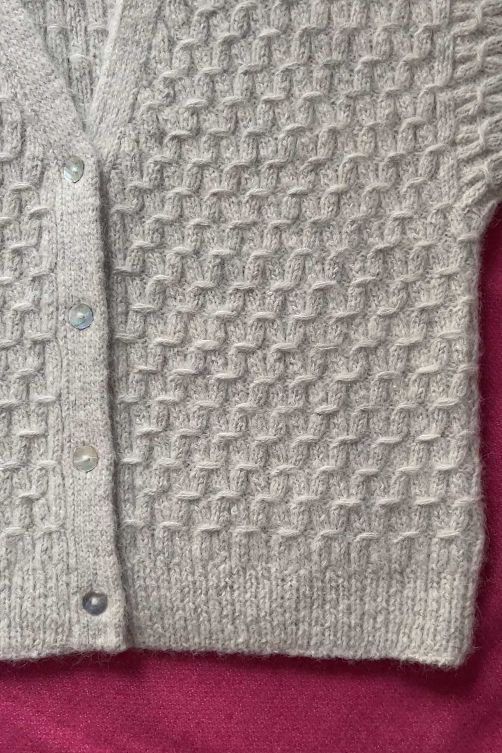 smock-stitch-before-ribbing-double-knit-button-band-cardigan